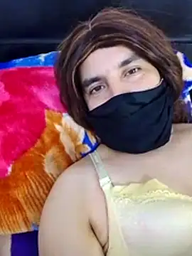 banouti28 online show from July 19, 8:56 pm