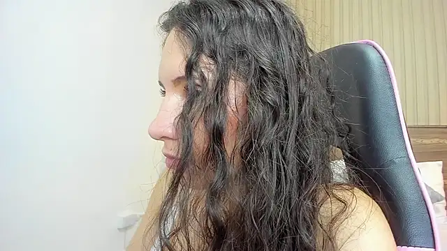 Snapshot of valeryn__rosse chatting on July 31, 11:53 am valeryn rosse online show from July 31, 11:53 am