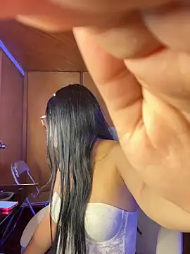 Violetta pinkk1 online show from March 4, 4:29 am