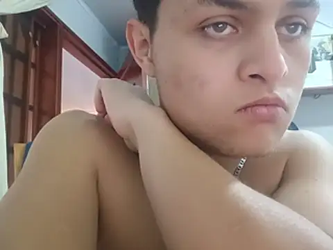 Andres medi32 online show from August 4, 8:22 pm