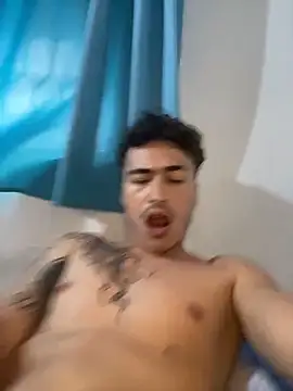 vanilla Kush online show from May 2, 8:03 pm