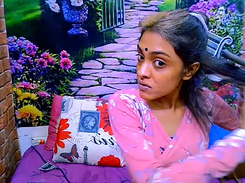 IndianPretty14u2Luv online show from July 13, 5:21 am