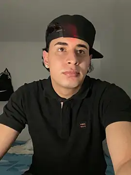 Maximuz1920 online show from March 9, 7:01 am