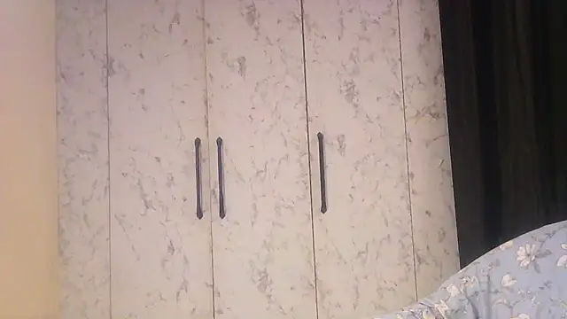 URs RIYA online show from February 3, 5:07 pm