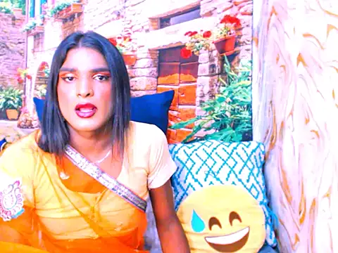 spicybarbie online show from February 15, 5:09 pm