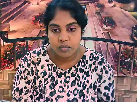 IndianDiva27 online show from March 14, 5:35 am