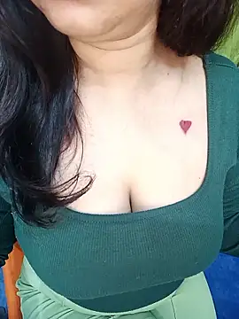 alinaarora online show from February 13, 6:09 am