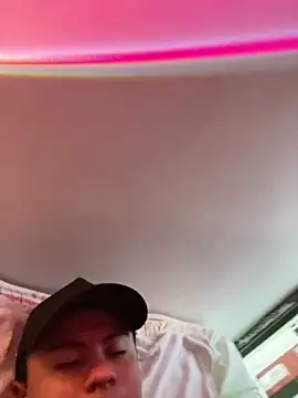 andresmahecha777 online show from March 14, 11:10 pm