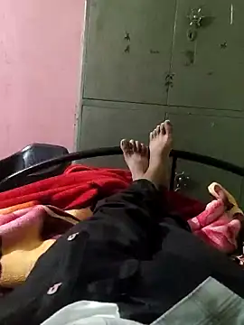 jesse pinkman99 online show from March 5, 6:04 pm