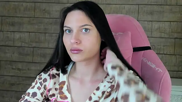 AliceVersal online show from April 28, 4:28 am