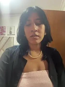 Snapshot of Violet_rousse7 chatting on June 22, 11:02 pm Violet rousse7 online show from June 22, 11:02 pm