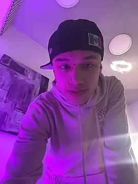 Dominik Souza online show from July 17, 8:46 pm