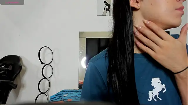 Isabella Moon9 online show from July 27, 11:28 am