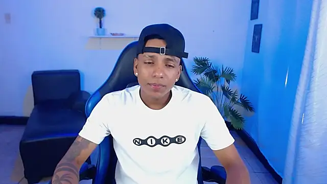 ostinn18 online show from March 4, 2:12 pm