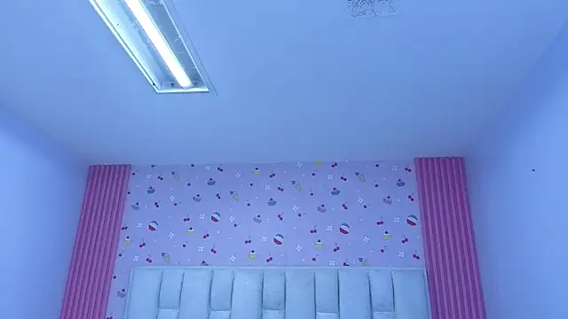 sarita 09 s online show from May 25, 10:38 pm