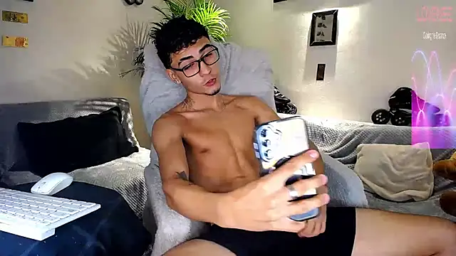 Snapshot of tiancam chatting on July 10, 1:54 am tiancam online show from July 10, 1:54 am
