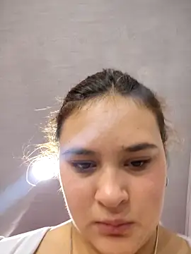 katty 42 online show from April 27, 6:39 pm