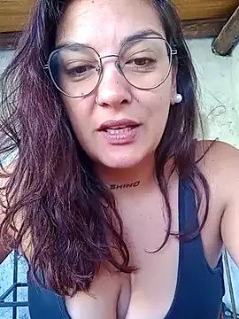 kuramaqueen online show from February 22, 9:02 pm