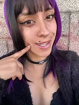 Snapshot of mimi_miauu chatting on March 31, 3:56 pm mimi miauu online show from March 31, 3:56 pm