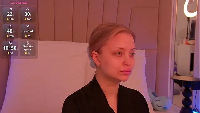 MollyHilton online show from March 14, 6:57 pm