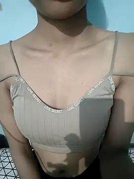 alisha khan1 online show from February 9, 4:00 pm