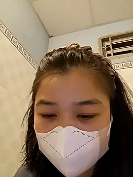 Daisy-lusia2026 online show from March 10, 10:15 pm