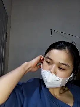 Daisy-lusia2026 online show from March 12, 1:17 pm