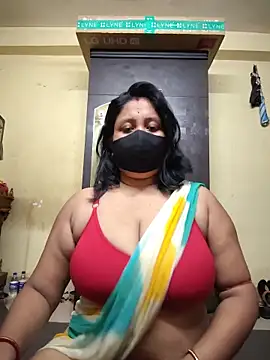 Curvy Trisha online show from June 16, 3:25 pm