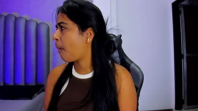 Shirleytaylor- online show from March 9, 11:25 am