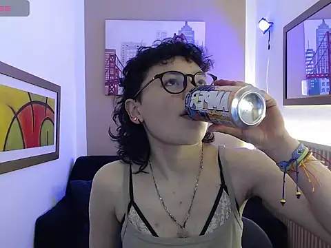 samantta ink online show from February 25, 1:43 pm