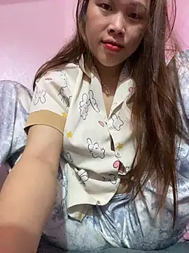 Snapshot of Emxinhka1 chatting on May 8, 3:17 pm Emxinhka1 online show from May 8, 3:17 pm
