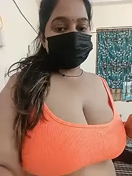 Snapshot of Aliya_Hott chatting on July 18, 5:06 pm Aliya Hott online show from July 18, 5:06 pm