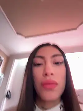 Snapshot of Bonny_Eva chatting on May 6, 6:57 pm Bonny Eva online show from May 6, 6:57 pm
