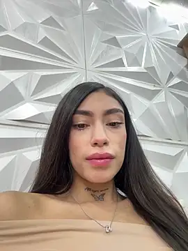 Snapshot of Bonny_Eva chatting on June 4, 4:57 pm Bonny Eva online show from June 4, 4:57 pm