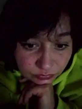 sara222619 online show from February 1, 4:27 pm