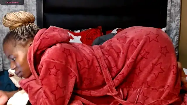 AppleAsss online show from June 16, 2:47 am