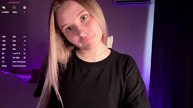 VibeVi online show from February 20, 1:11 pm