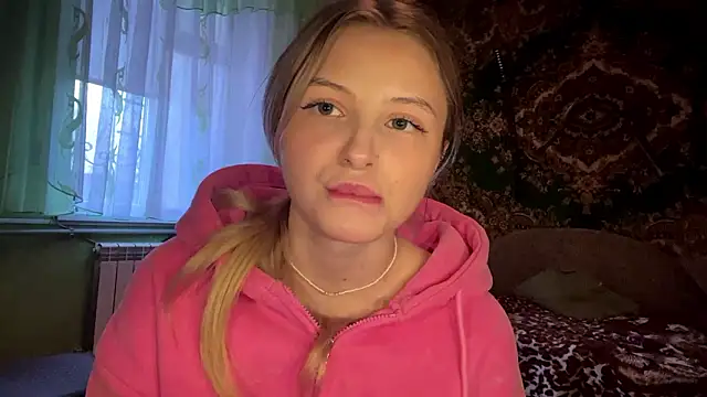 VibeVi online show from February 27, 1:11 pm