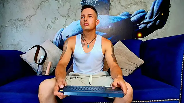  angel rivera online show from April 14, 6:36 pm