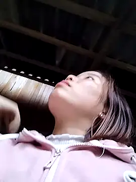 Ella-aa online show from March 15, 6:41 am