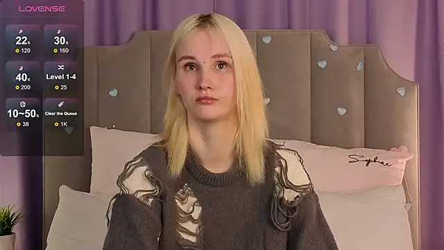 CrystalLili online show from February 18, 3:46 am