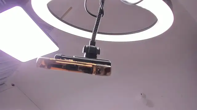 Snapshot of Nia13 chatting on March 2, 4:58 am Nia13 online show from March 2, 4:58 am