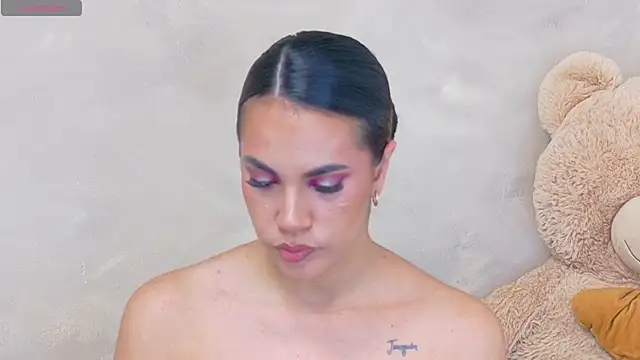 AndiVasquez online show from May 21, 11:06 am