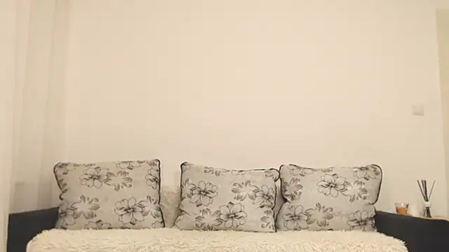 ladydiavolasquirt online show from January 10, 4:09 pm