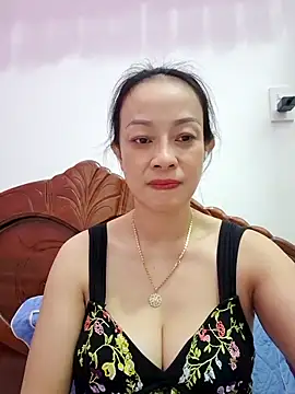 Baby-bigboobs2026 online show from April 22, 10:33 pm