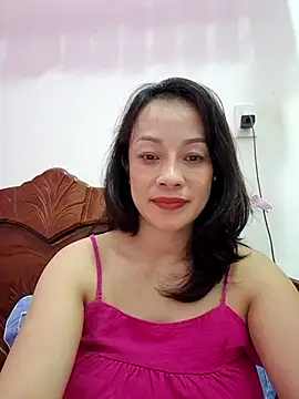 Snapshot of Baby-bigboobs2026 chatting on May 11, 12:44 pm Baby-bigboobs2026 online show from May 11, 12:44 pm