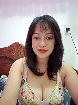 Baby-bigboobs2026 online show from June 18, 8:13 pm
