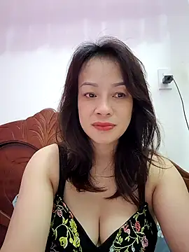 Baby-bigboobs2026 online show from June 30, 8:32 pm