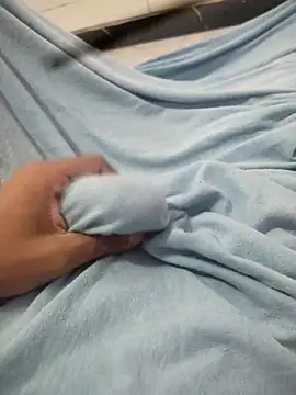 Snapshot of comesuabuceta chatting on March 8, 9:40 pm comesuabuceta online show from March 8, 9:40 pm