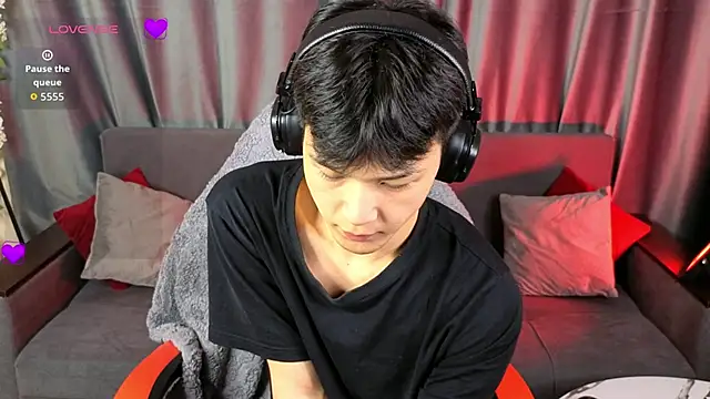 XanneLL online show from February 22, 8:07 pm